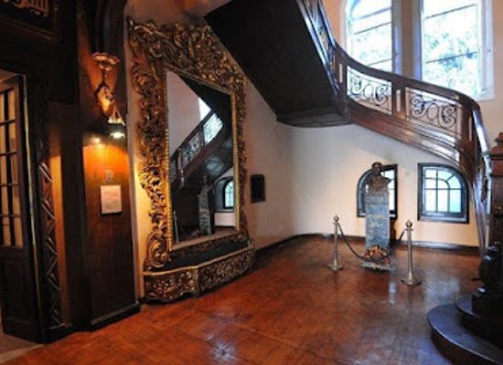 egypt/upper-egypt/attraction/ahmed-shawky-museum