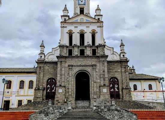 ecuador/ibarra/attraction/catedral-la-matriz-de-cotacachi