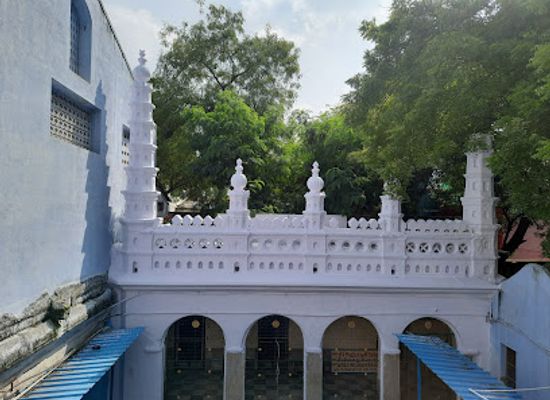 india/madurai/attraction/kazimar-big-mosque