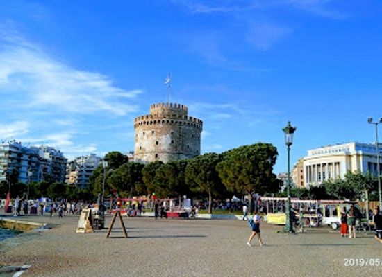 greece/thessaloniki/rotunda/attraction/alexander-the-great-garden
