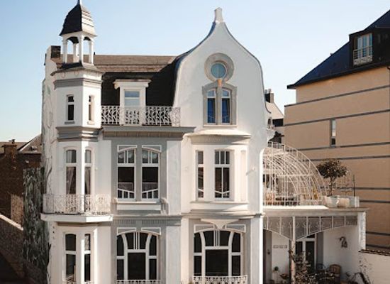 belgium/condroz/attraction/la-villa-balat-namur-belgium