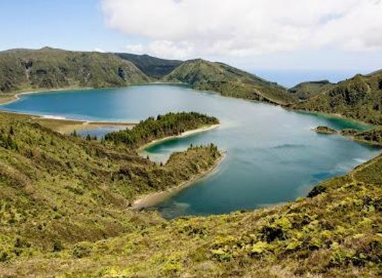 portugal/azores/attraction/miradouro-da-lagoa-do-fogo