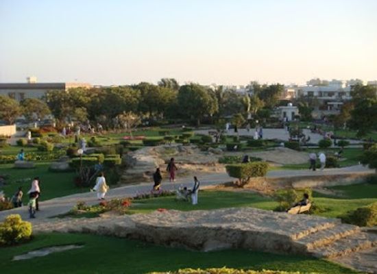 pakistan/upper-sindh/attraction/hilal-park