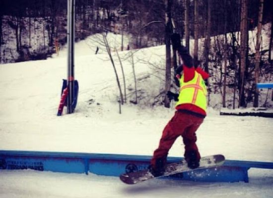 new-jersey/mountain-creek-ski-resort/attraction/nyc-snow-bus-ski-snowboard-trips