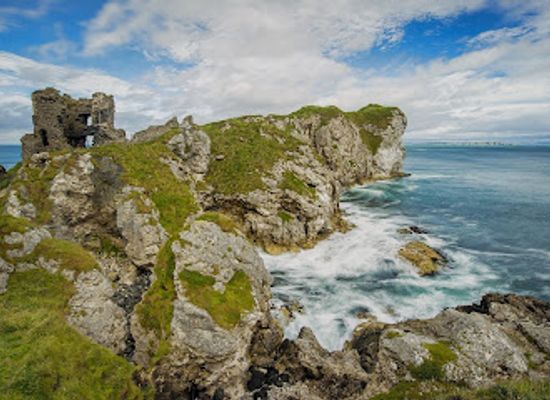 united-kingdom/northern-ireland/landmark/kinbane-castle