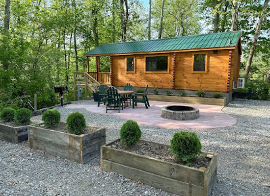 indiana/brown-county-state-park/attraction/brown-county-nashville-koa-holiday