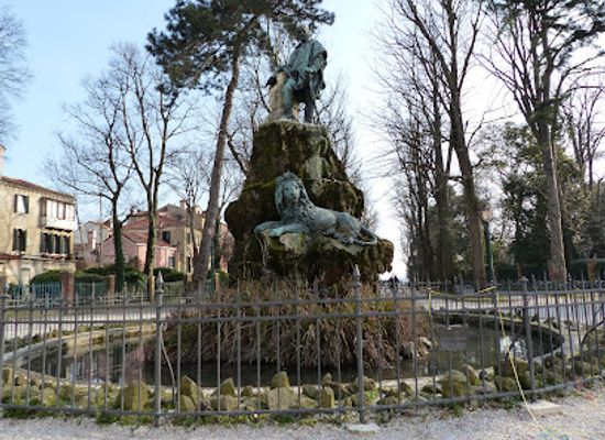 italy/veneto/attraction/giuseppe-garibaldi-monument