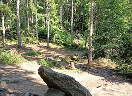 poland/karkonosze-mountains/attraction/monument-mountain-king-karkonosz