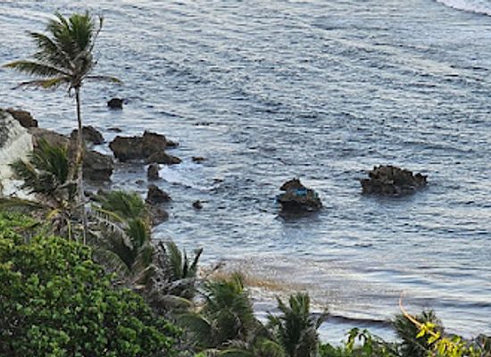 barbados/crane-beach/attraction/the-three-crosses