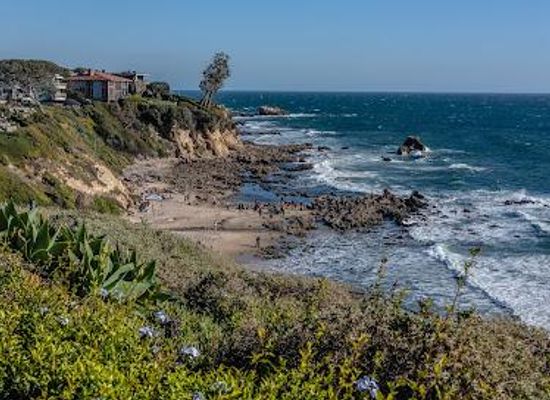 california/orange-county/attraction/little-corona-beach