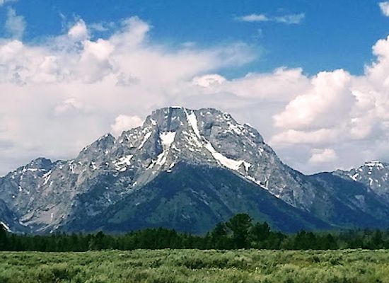 wyoming/bridger-teton-national-forest/attraction/mount-moran-turnout