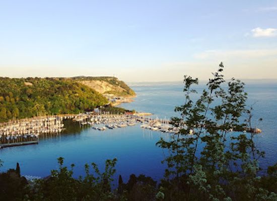italy/trieste/attraction/giardino-pubblico-muzio-de-tommasini
