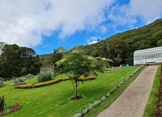ireland/connemara-national-park/attraction/walled-victorian-garden