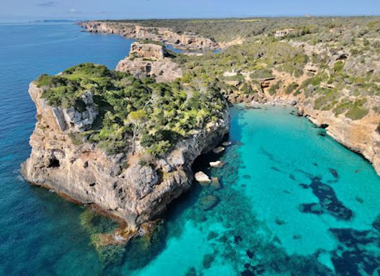 spain/balearic-islands/attraction/cala-vientre