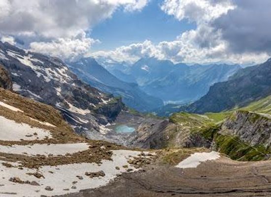 switzerland/bernese-oberland/attraction/hiking-path-to-hohturli