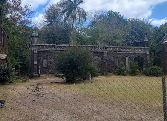 mauritius/pamplemousses/attraction/powder-mills-nature-walk