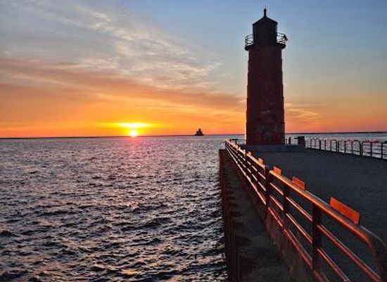 wisconsin/racine/attraction/henry-maier-festival-park-by-milwaukee-world-festival-inc