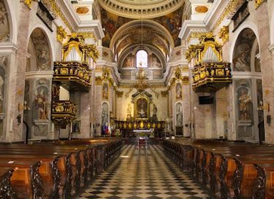 slovenia/ljubljana/attraction/saint-nicholas-s-cathedral