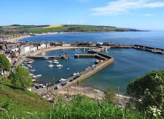 united-kingdom/aberdeen/landmark/stonehaven-harbour