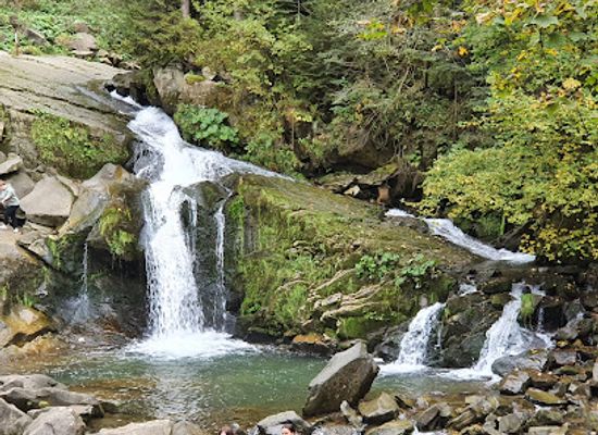 ukraine/trostyan/attraction/kamenetsky-waterfall