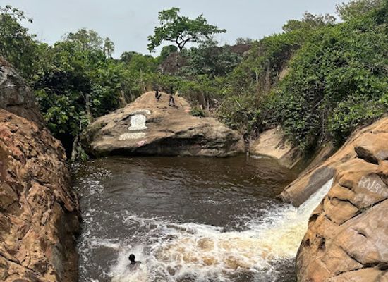 ghana/kintampo/attraction/bono-manso-waterfalls