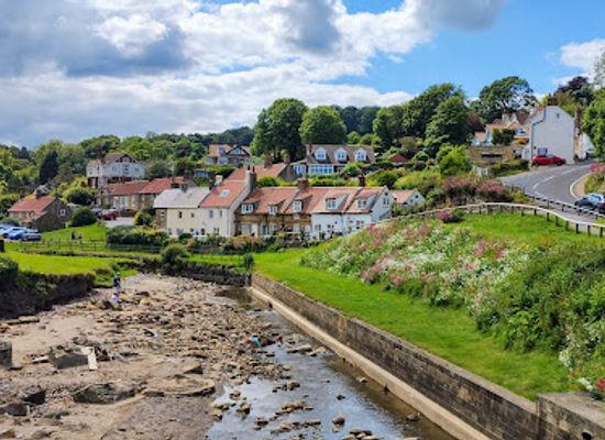 united-kingdom/whitby/attraction/sandsend