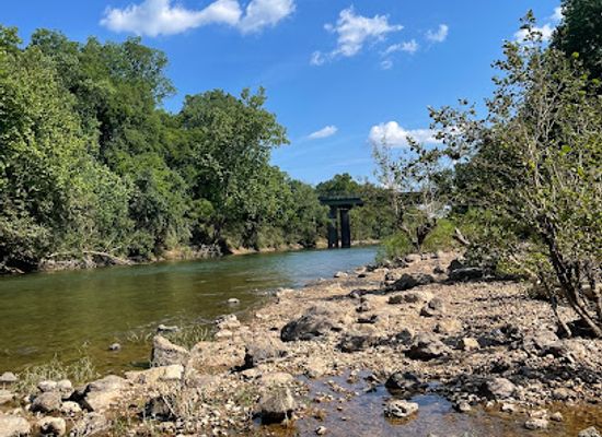 alabama/cahaba-river/attraction/cahaba-riverwalk-and-canoe-launch