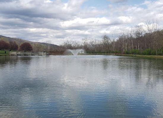 west-virginia/eastern-panhandle/attraction/poor-house-farm-park