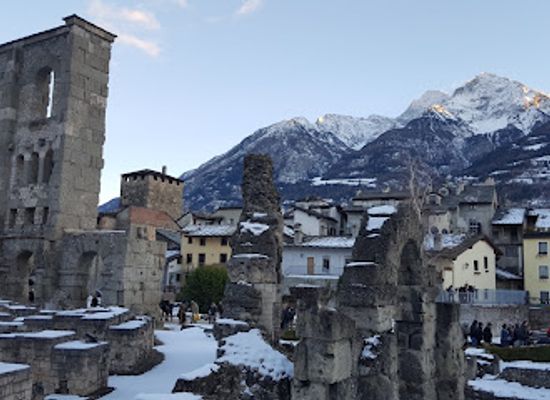 italy/val-d-aosta/attraction/arco-di-augusto