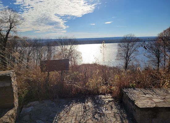 illinois/river-bend/attraction/the-nature-institute