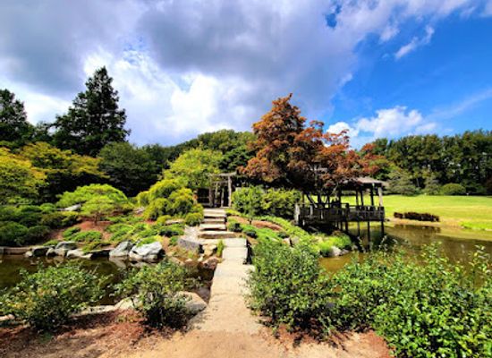 maryland/capital-region/attraction/brookside-gardens