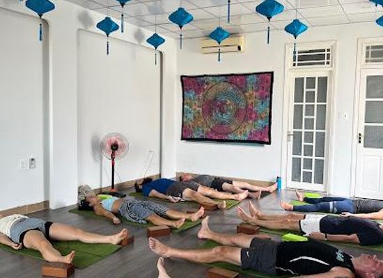 vietnam/hoi-an/attraction/aum-yoga-vietnam