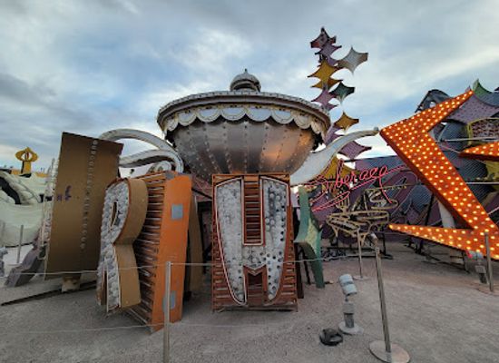 nevada/north-las-vegas/attraction/the-neon-museum-las-vegas