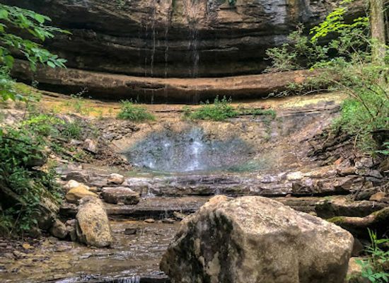 alabama/monte-sano-state-park/attraction/land-trust-trailhead-parking