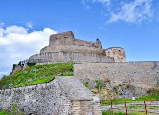 romania/deva/attraction/the-fortress-of-deva