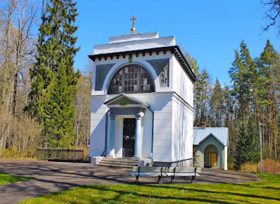 estonia/valga/attraction/barclay-de-tolly-mausoleum