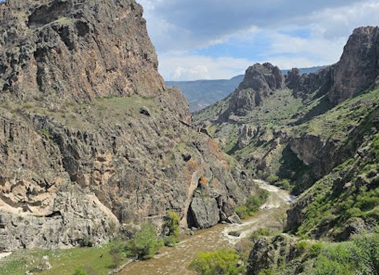 georgia/vardzia/attraction/vidy-nagoru