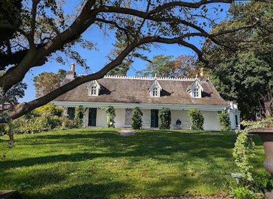 new-york/new-york-metropolitan-area/attraction/alice-austen-house
