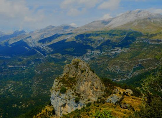 spain/aragon/attraction/punton-de-las-brujas