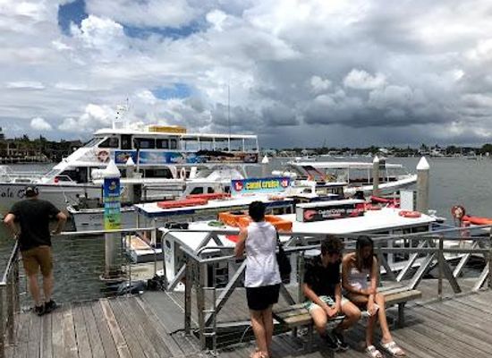 australia/noosa/attraction/coastal-cruises-mooloolaba