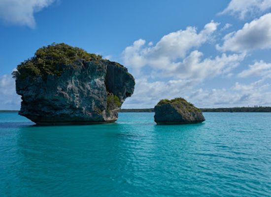 new-caledonia/ile-des-pins/attraction/upi-bay