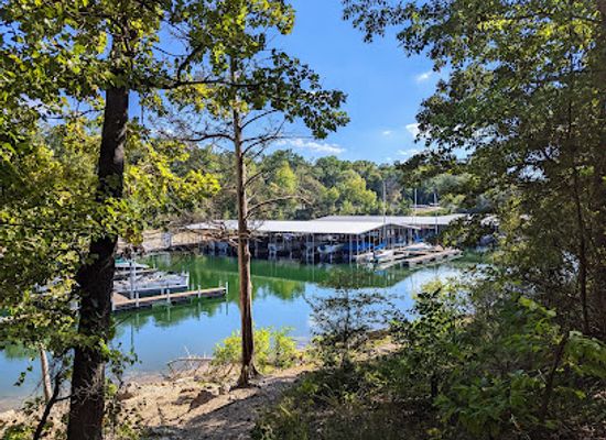missouri/table-rock-lake/attraction/table-rock-lakeshore-trail