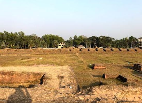 india/agartala/attraction/palace-of-queen-maynamati