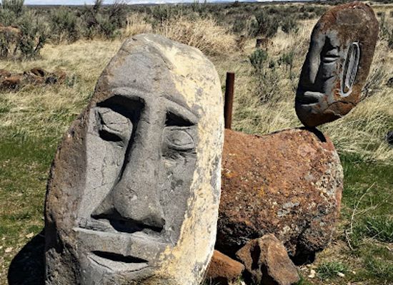 idaho/owyhee/attraction/idaho-s-mammoth-cave-shoshone-bird-museum-of-natural-history