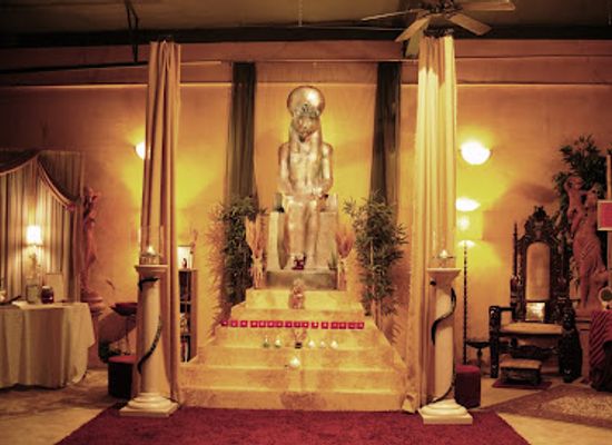 california/orange-county/attraction/museum-of-woman