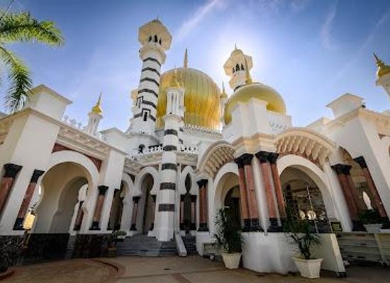 malaysia/ipoh/attraction/ubudiah-royal-mosque-of-kuala-kangsar