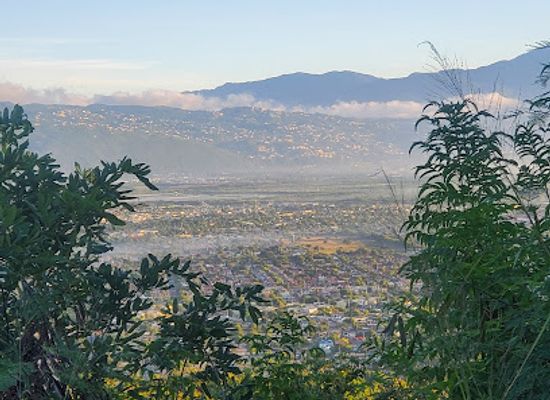 jamaica/portmore/attraction/hiking-trail