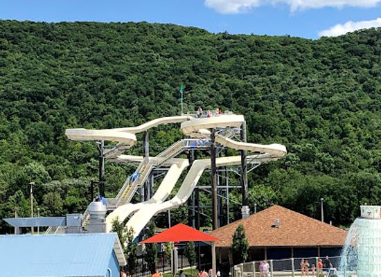 pennsylvania/happy-valley/attraction/delgrosso-s-amusement-park-and-laguna-splash-water-park