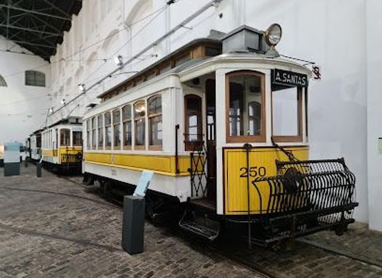 portugal/minho/attraction/porto-tram-museum
