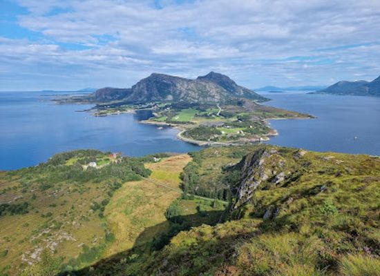 norway/more-og-romsdal/attraction/the-french-cave